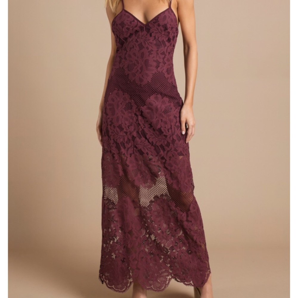 TOBI ‘WINE’ LACE DRESS